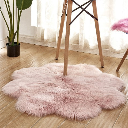 Artificial Woolen Flooring - Hairy Carpet